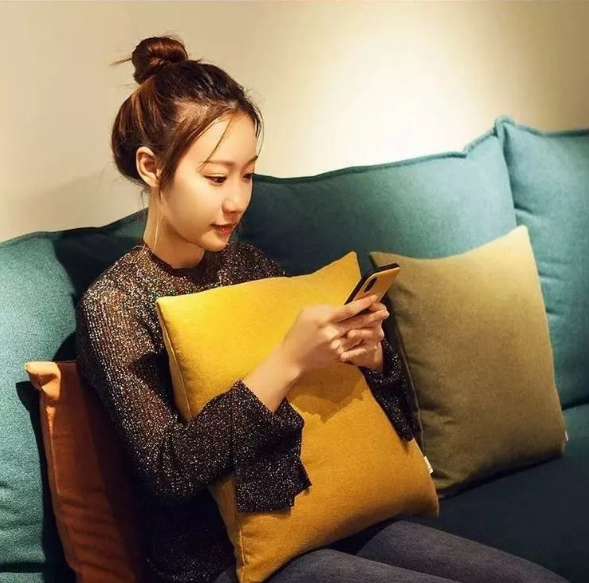 初冬定制暖心抱枕，給你一個(gè)愛的抱抱