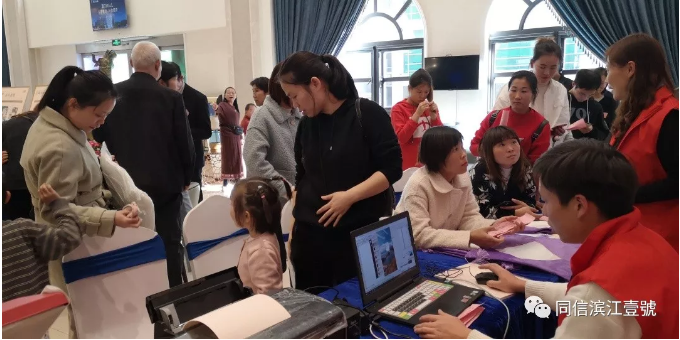 愛心定制抱枕，把幸福抱回家